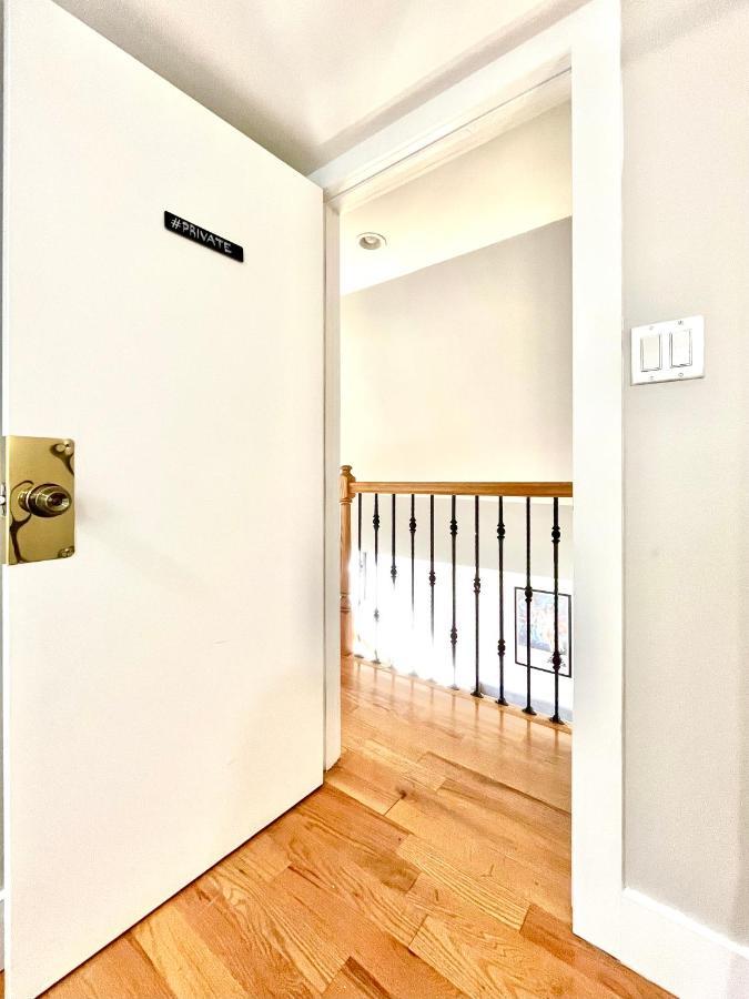 The Art House Apartment New York Bagian luar foto